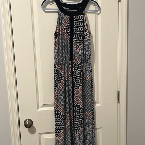 PATTERNED Maxi Dress Size 4 - Picture 1 of 11